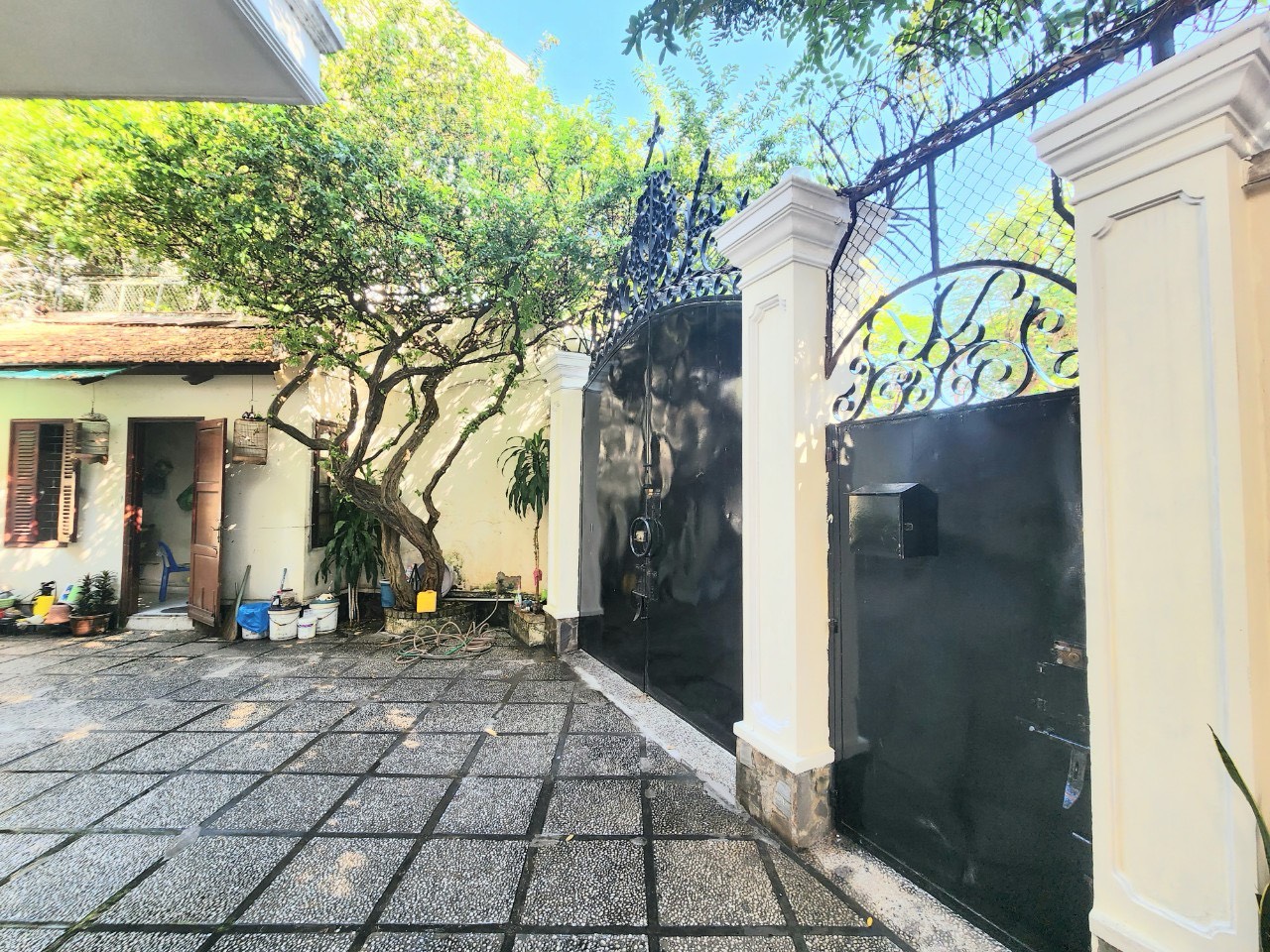 [QUẬN 3] [ BIỆT THỰ VIP TRẦN QUỐC THẢO] [20m × 18m]