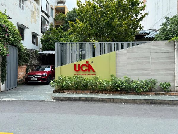 Bán nhà mặt tiền đường Đặng Dung, Quận 1 – Đang cho thuê ổn định- DT 14.10m x 25m – 340.87m²